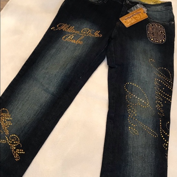 Unique Million Dollar Babe Rhinestone & Metal Stud Embellished Blue Jeans Money - Picture 8 of 16